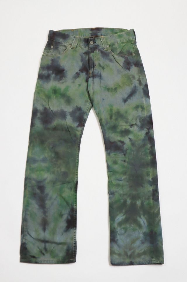 Vintage 506 Levi's Camo Dyed Jeans () | Urban Outfitters