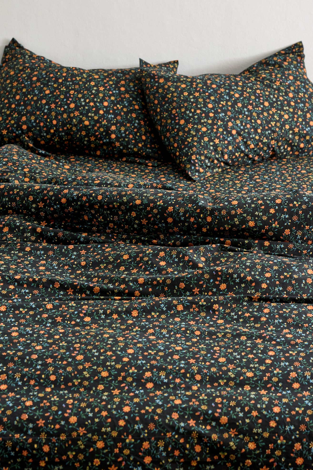 Clarissa Floral Vine Duvet Cover Set - Black, Regular, FULL/QUEEN
