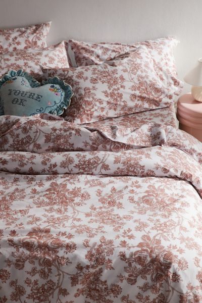 Shop Urban Outfitters Toile Duvet Set In Lavender At