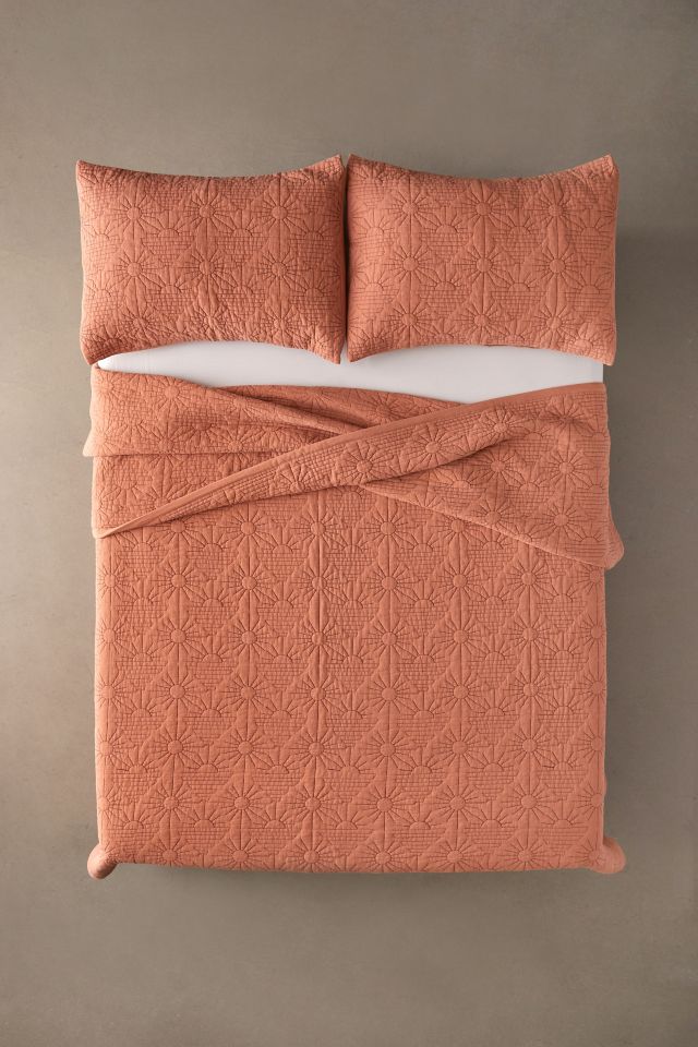 Geo Sun Stitched Cozy Crinkle Quilt Set #2