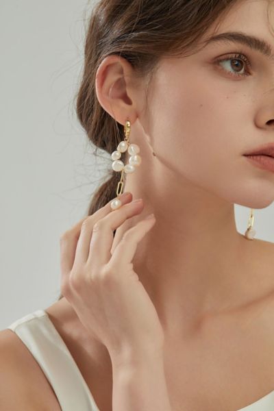 Joey Baby Kiki Pearl Earrings In Gold And Pearl