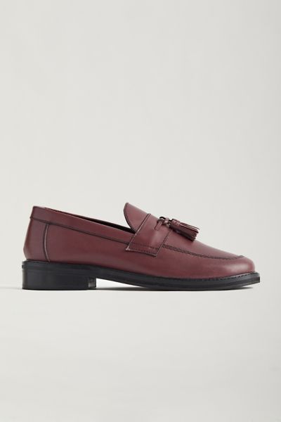 uo carter tassel loafer