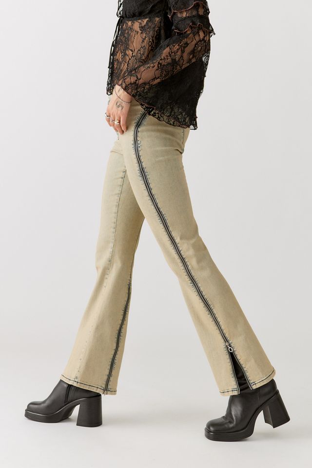 BDG Zipped-Up Flare Jean - Tan Wash | Urban Outfitters