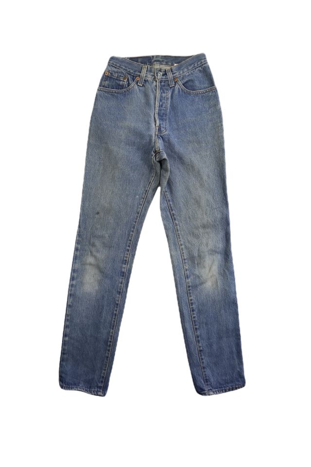 Vintage Levis 501 Grungy Dark Wash Jeans | Urban Outfitters