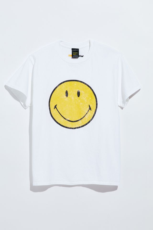 iets frans… X Smiley Cracked Print Tee | Urban Outfitters