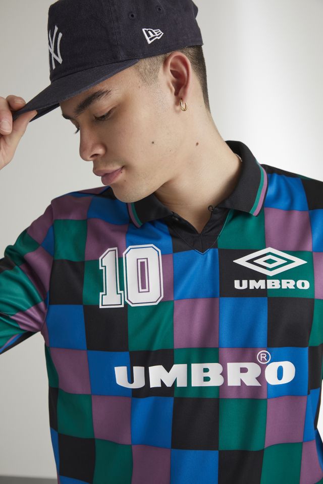 Umbro Retro '90s Long Sleeve Tee | Urban Outfitters Canada