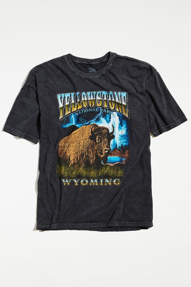 T-shirt Yellowstone Wyoming National Park #1