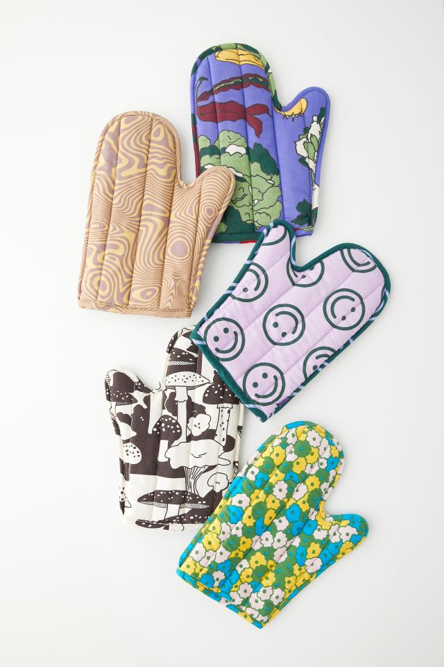 Baggu Oven Mitts — Cargo Inc