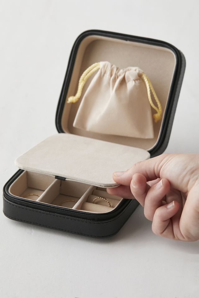 Jewelry Box Travel Case Vegan Leather Trium Jewelry Box 