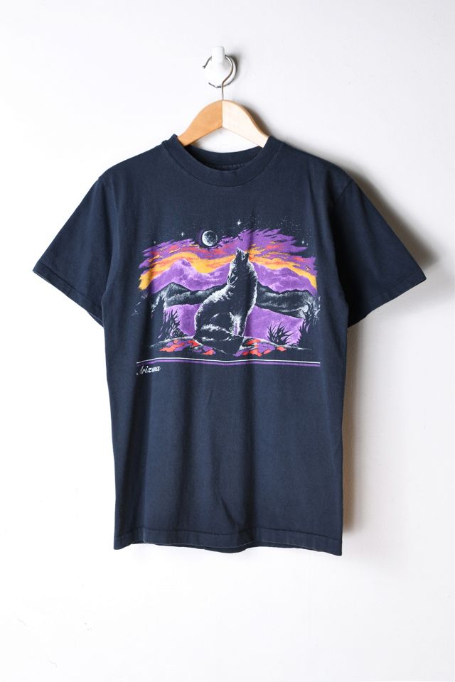 Vintage 90s Arizona Moonlight Wolf T-Shirt | Urban Outfitters