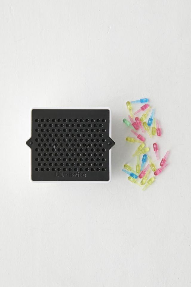 Mini panneau perforé lumineux rétro Lite-Brite #3