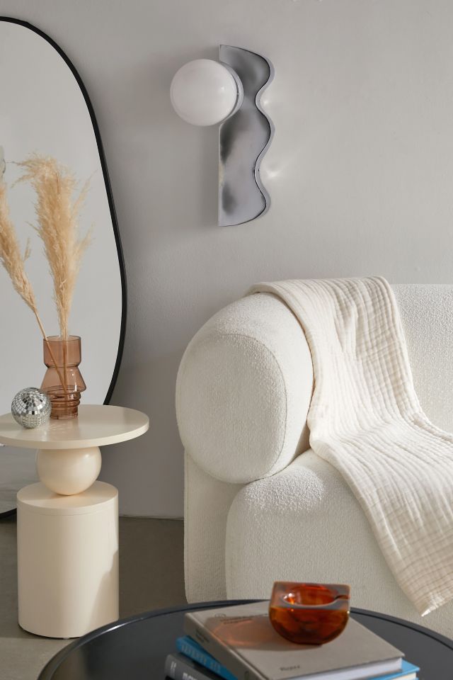 Fabiana Sconce #1