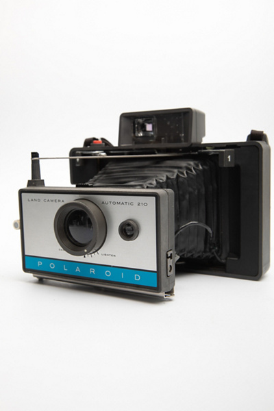 Polaroid Automatic 210 Land Camera - Thumbnail 3