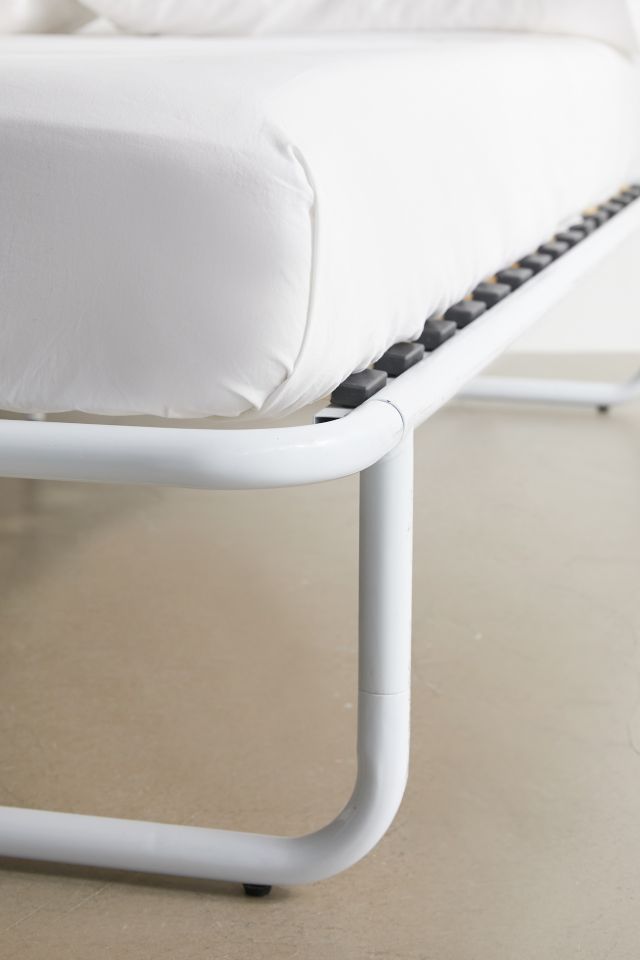 Wally Platform Bed #2