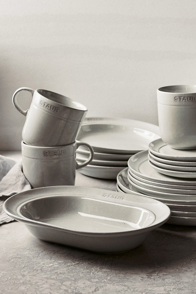 Staub Ceramic Dinnerware 10-inch Oval Stoneware Serving Dish - Thumbnail 2