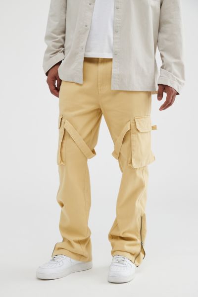 Standard Cloth Flared Cargo Pant In Honey