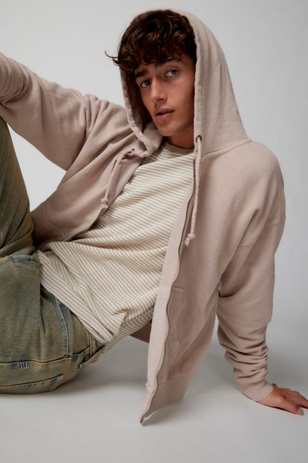 Men's Clothing  Urban Outfitters Canada