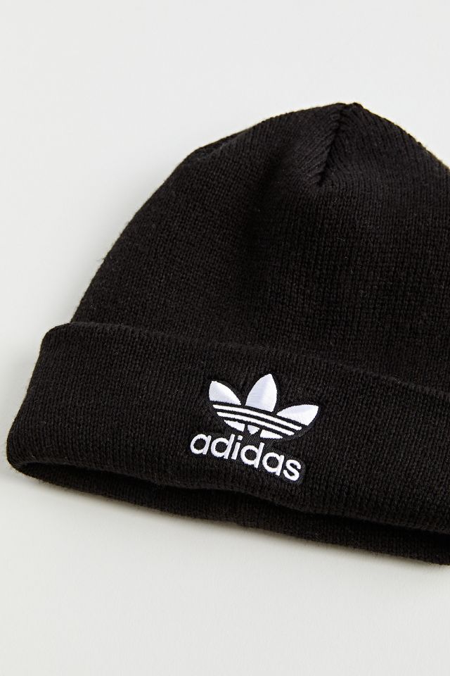 adidas Originals Trefoil Beanie #1
