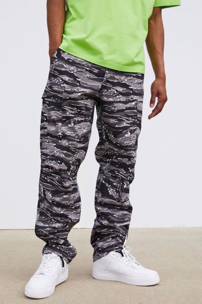 Rothco Camo Cargo Pant | Urban Outfitters