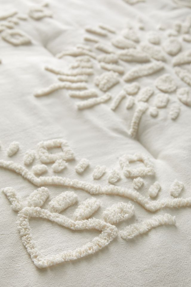 Jackie Icon Tufted Comforter #3