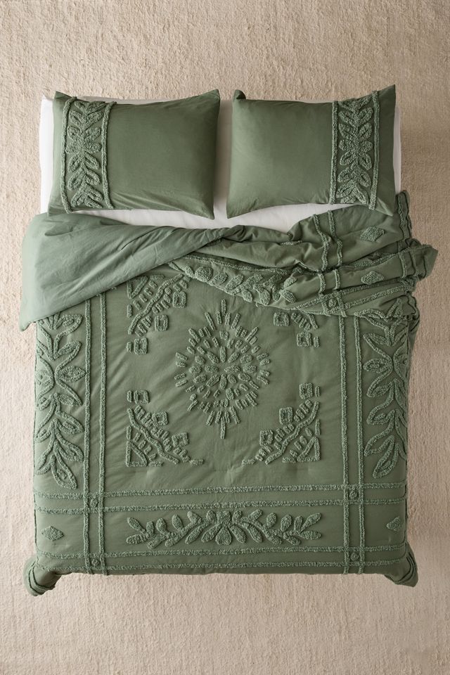 Jackie Icon Tufted Comforter #1