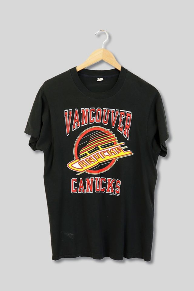 Vintage 1990 NHL Vancouver Canucks T Shirt Urban Outfitters