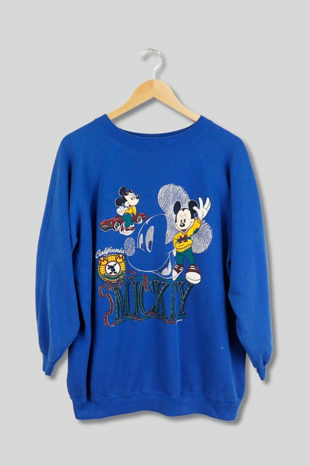 Urban outfitters 2024 mickey mouse sweatshirt