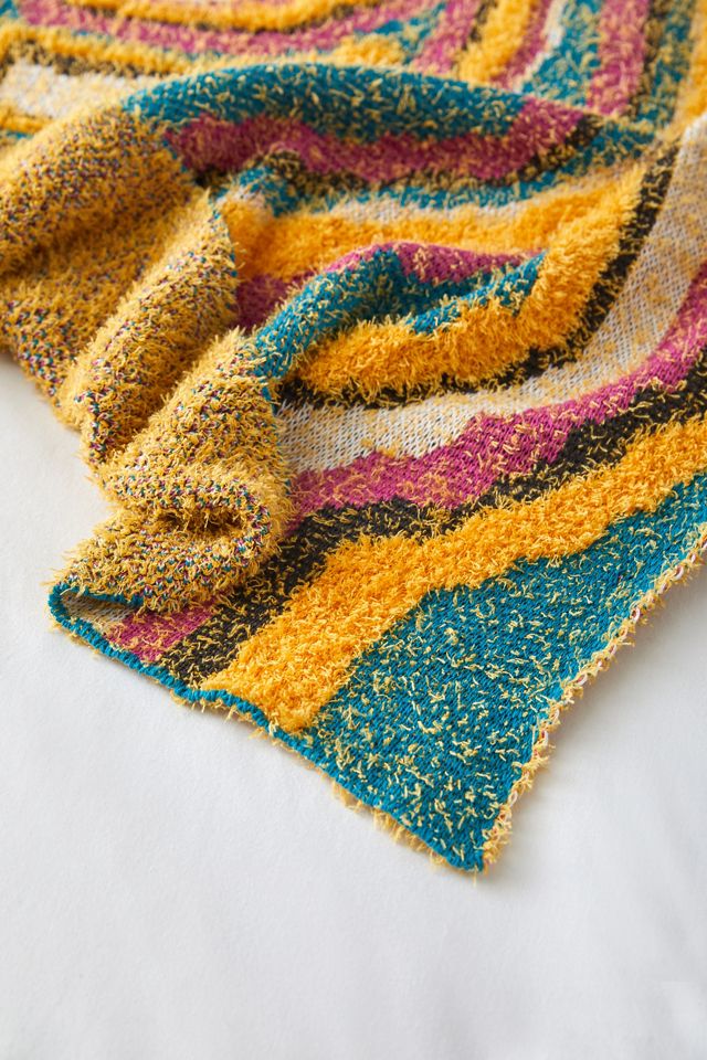 Zama Flower Throw Blanket #1