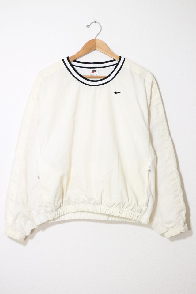 Heel boos definitief paar Vintage Nike 1990s Crew Neck Pocketed Wind Pullover | Urban Outfitters