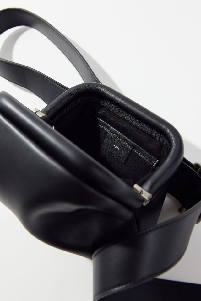 OSOI   PECAN BROT バッグ　シルバー金具　BLACK OSOI Pecan Brot Crossbody Bag | Urban Outfitters
