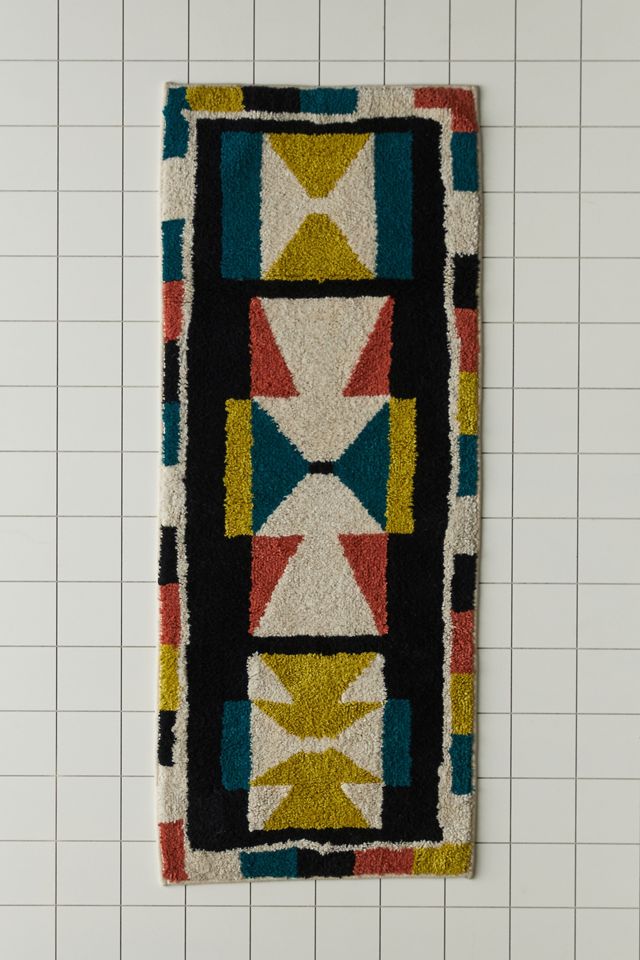 Mika Runner Bath Mat | Urban Outfitters