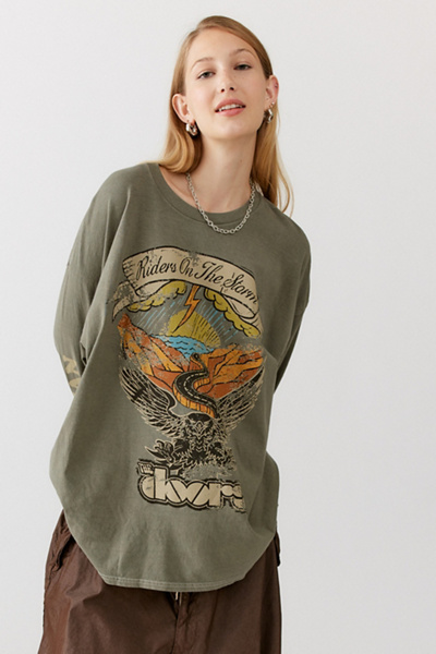 oversized graphic tee urban outfitters