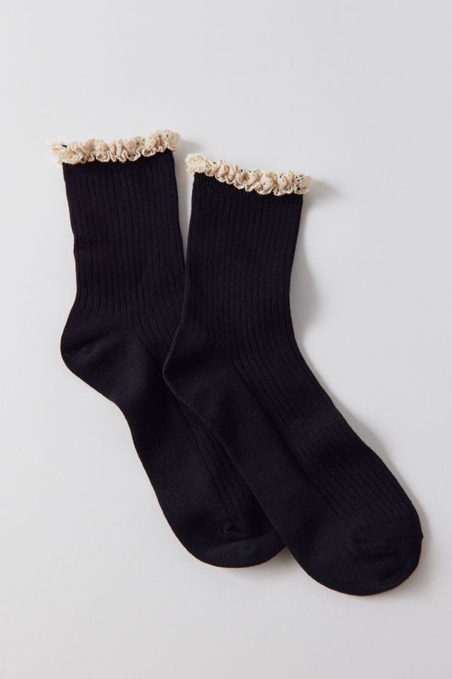 Ribbed Ruffle Ankle Sock | Urban Outfitters