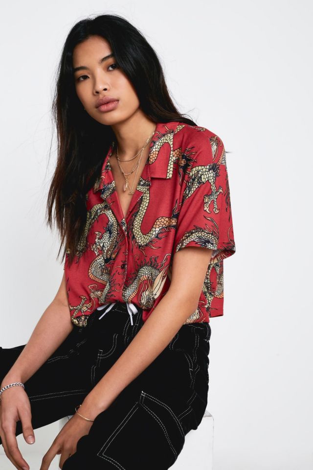 UO Dragon Print Crepe Short Sleeve Shirt | Urban Outfitters