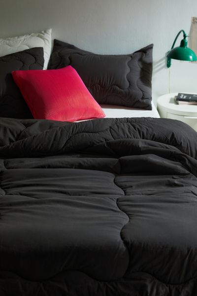 Shop Urban Outfitters Squiggle Percale Super Puff Comforter In Black At
