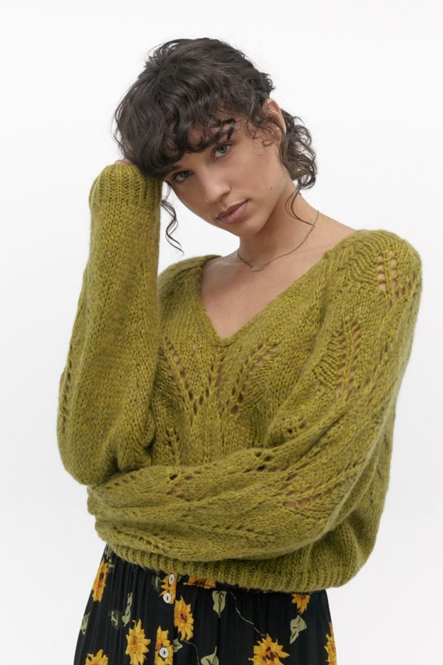 Urban outfitters 2025 green sweater