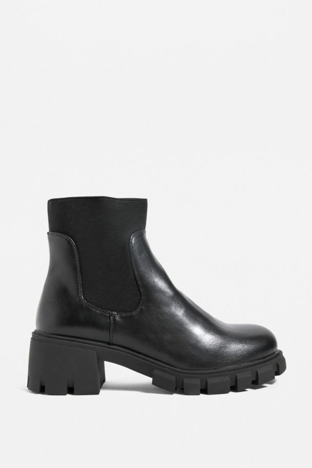 UO Been Chunky Chelsea Boot | Urban Outfitters