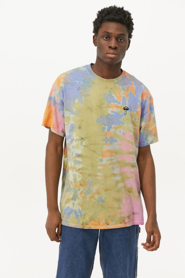 ■LMC■ TIE DYE MUSHROOM LONG SLV TEE yellow 0LM23SLS110YLW Light Fantasy Mushroom Haven Tie-Dye T-Shirt Tee Liquid Blue
