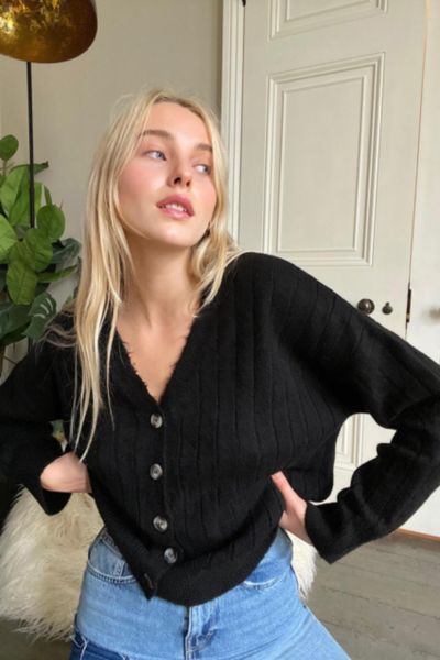 Urban outfitters hotsell black cardigan