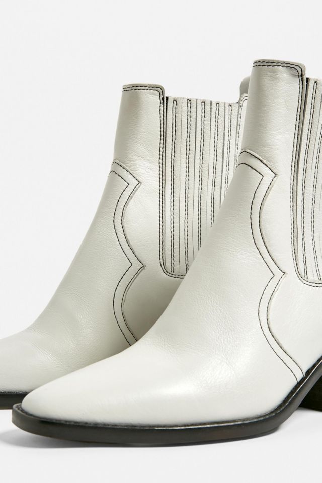 Urban outfitters hotsell white boots