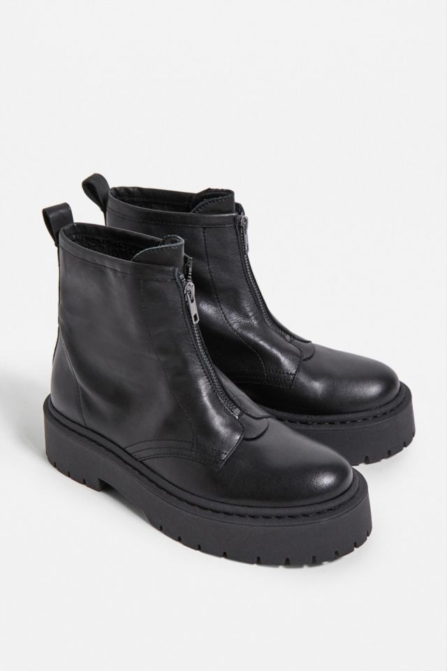 Urban outfitters black outlet boots