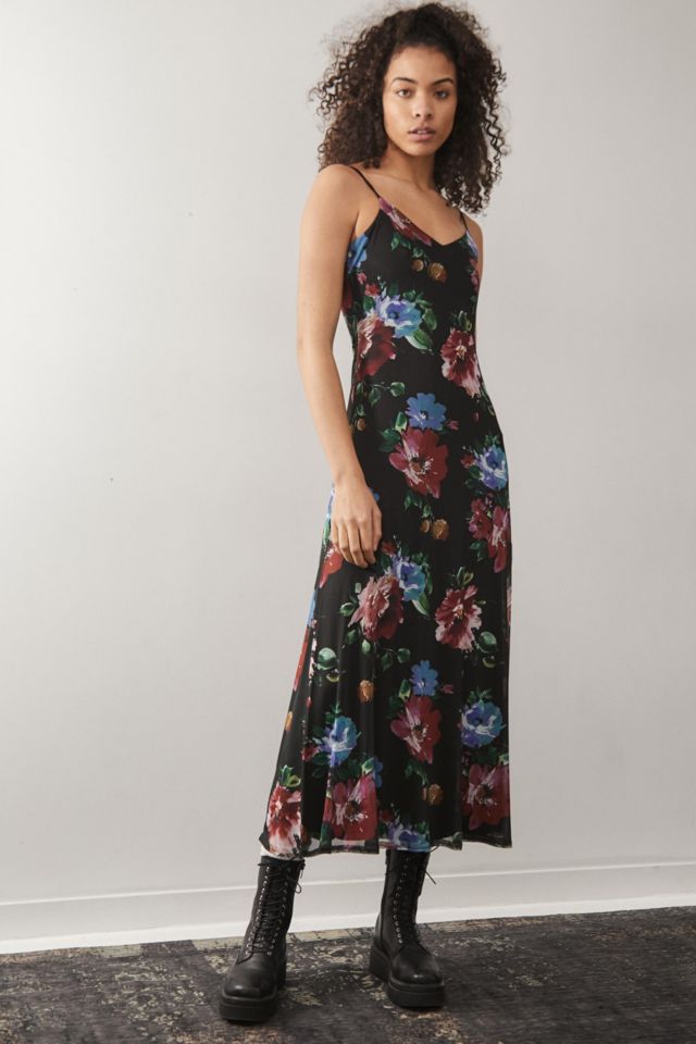 Urban outfitters 2025 maxi dress