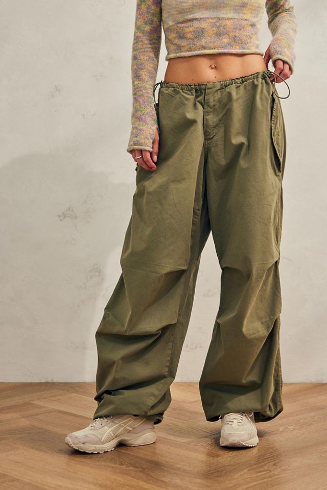 iets frans... Khaki Baggy Tech Pant Urban Outfitters