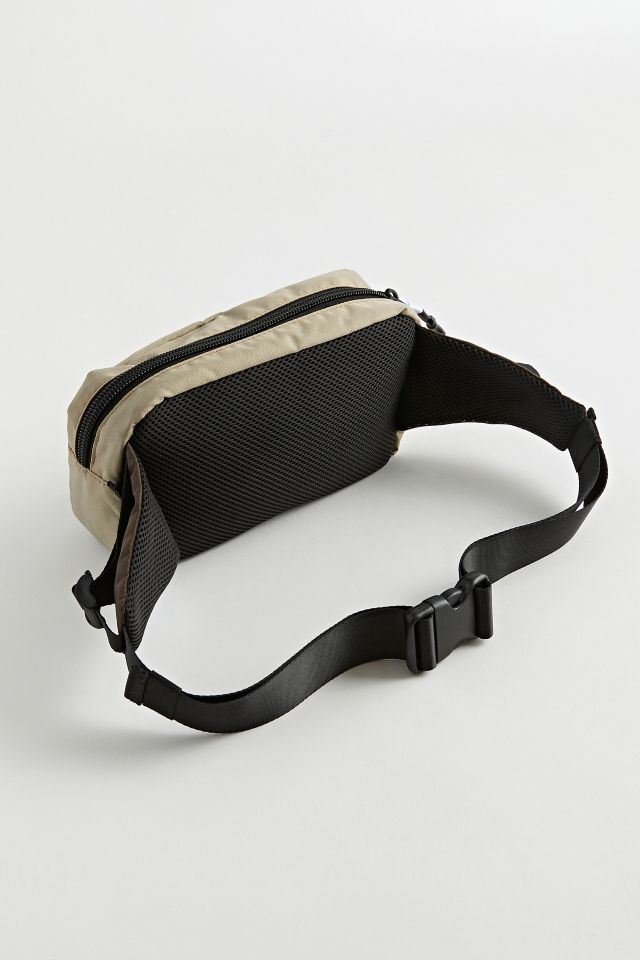 Urban outfitters clearance fanny pack mens