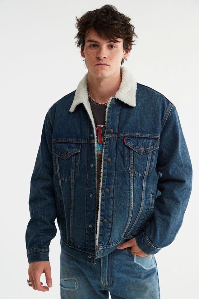 Levi's Vintage Fit Denim & Sherpa Jacket | Urban Outfitters