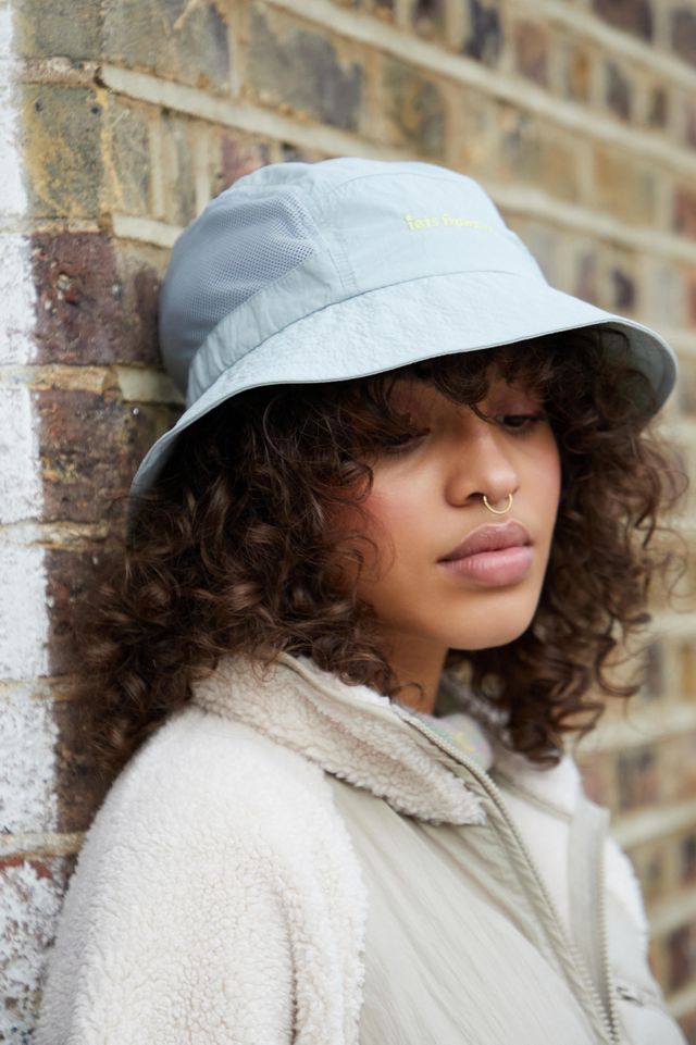 iets frans... Bucket Hat | Urban Outfitters