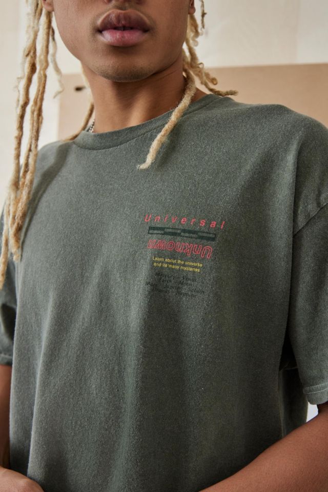 UO Khaki Unknown Tee | Urban Outfitters