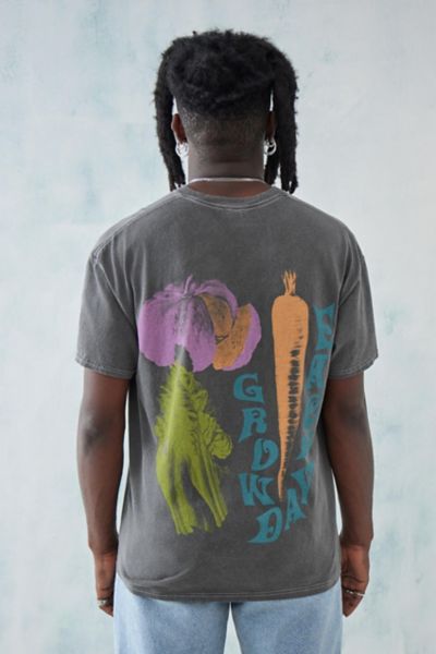 UO Overdyed Black Grow Each Day Veg Tee