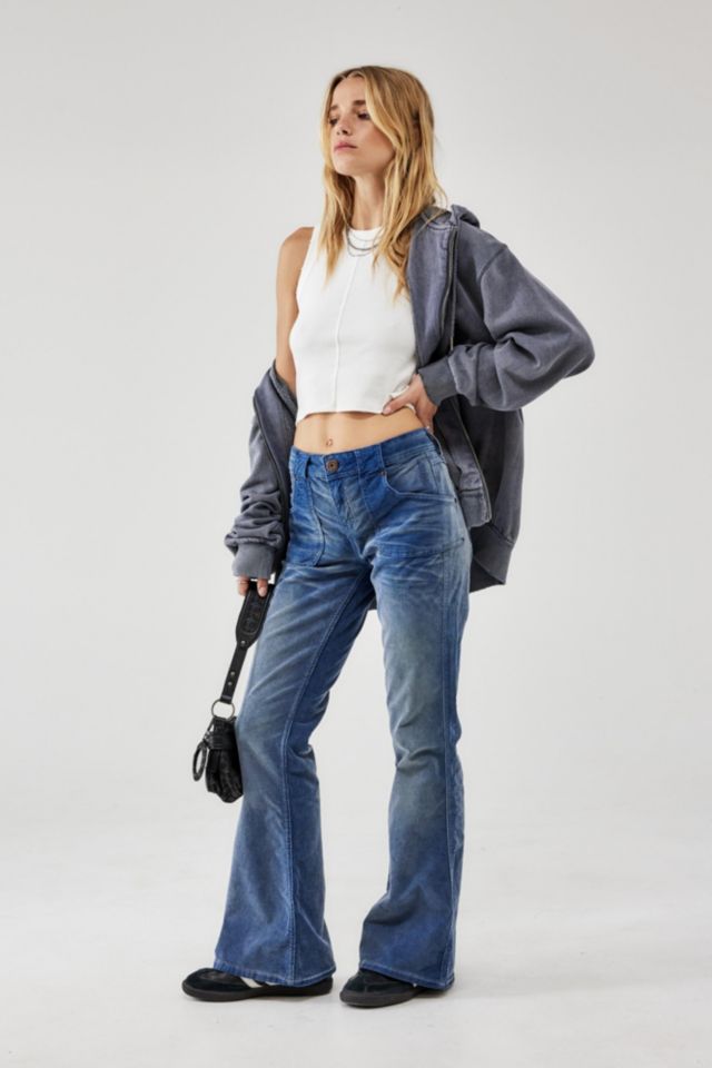 BDG Tiana Blue Corduroy Low-Rise Flare Jean | Urban Outfitters