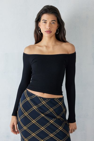 Urban Outfitters Uo Nori Seamless Off-the-shoulder Crop Top In Black